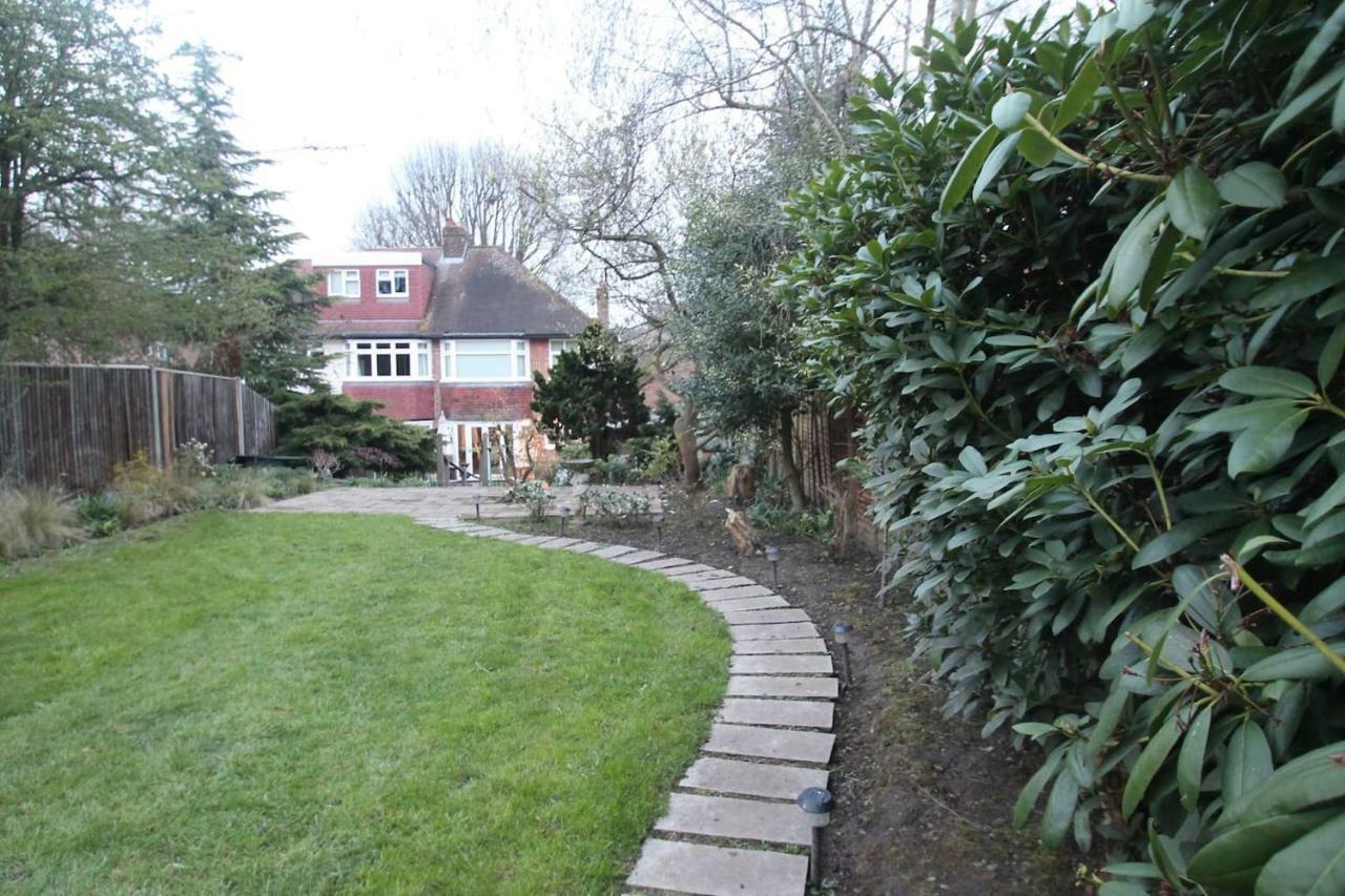 Oak Tree Villa London Luaran gambar